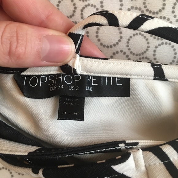 Topshop Detailed Romper - Picture 3 of 6